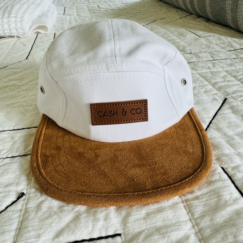 Cash & Co kids hat